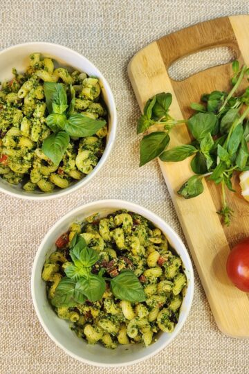 Avocado Pesto Pasta