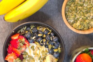 Quinoa Fruity Breakfast Bowl