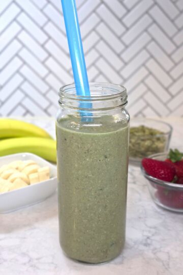 Strawberrry Green Morning Smoothie